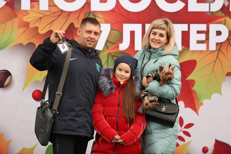 В Краснодаре 390 семей получили ключи от новых квартир в микрорайоне «Губернский»
