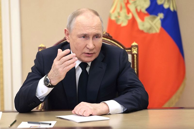 Путин поручил ФНС разобраться с проблемами налогоплательщиков