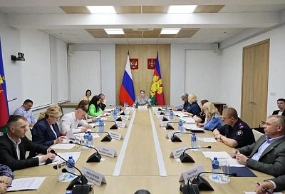 В Краснодаре обсудили профилактику деструктивного поведения подростков