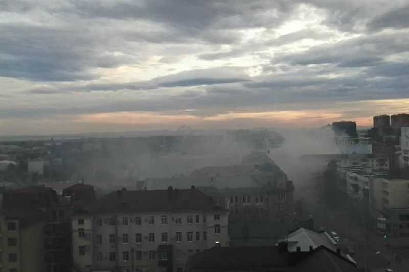 В центре Краснодара сгорел гараж