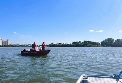 В жару краснодарцев предупреждают об опасности купания в городских водоёмах