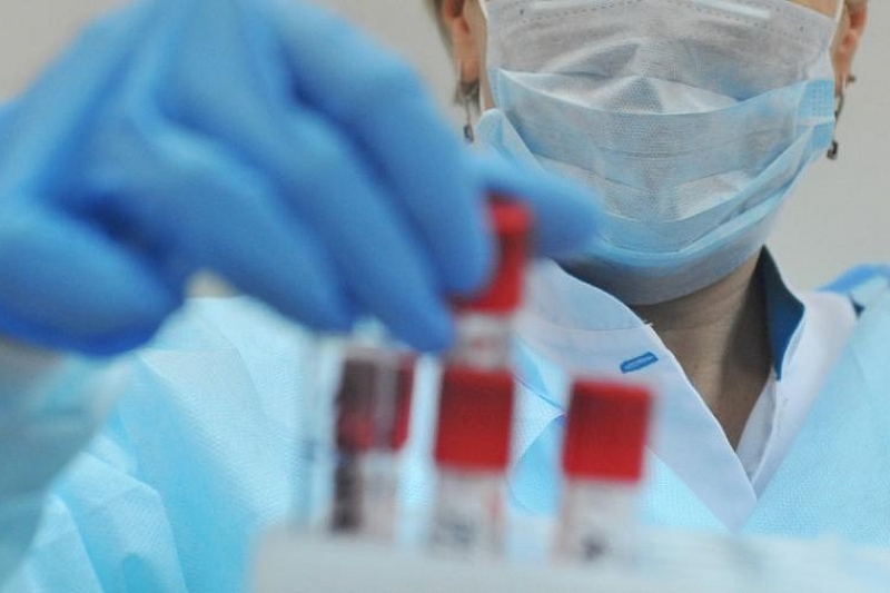 Депутаты горсобрания Сочи сдали тест на коронавирус из-за болезни коллеги