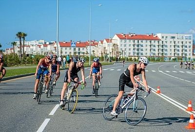 Движение транспорта ограничат в Имеретинской низменности из-за соревнований по триатлону