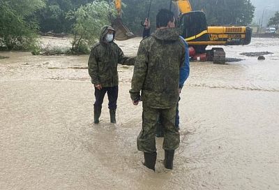 Губернатор Кубани Вениамин Кондратьев пообещал помочь каждому пострадавшему от стихии