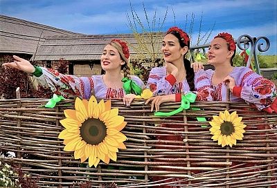 Фольклорный фестиваль «Троицкие гулянья» пройдет в Атамани