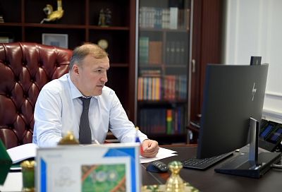 Глава Адыгеи поздравил жителей Краснодарского края с юбилеем региона