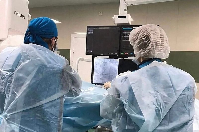 Более 160 единиц оборудования поставили с 2019 года по нацпроекту «Здравоохранение» в сосудистые центры Кубани 