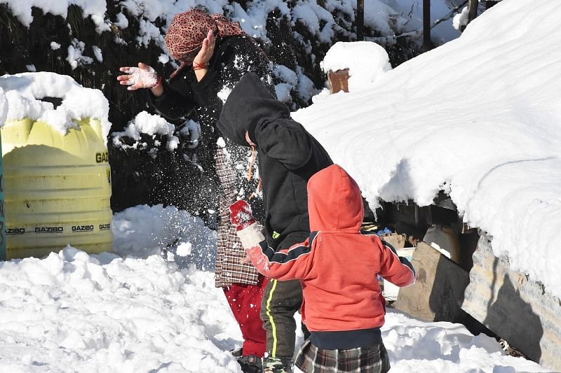 За неделю снегопадов в травмпункт Краснодара обратились более 100 детей