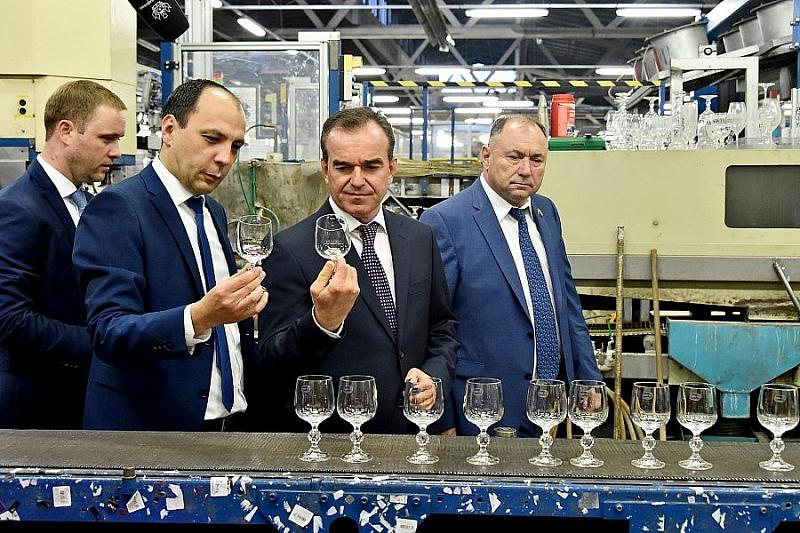 В Краснодарском крае могут запустить первое в России производство богемского стекла
