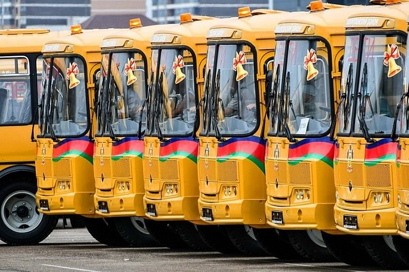 Муниципалитеты Кубани закупили 37 школьных автобусов 