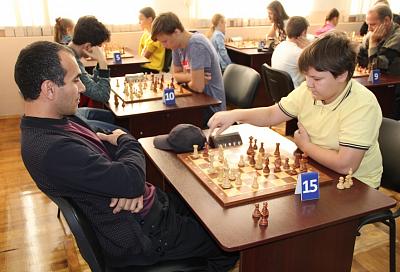 В Краснодаре прошел краевой чемпионат по быстрым шахматам