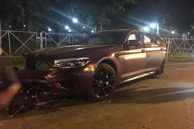 Федор Смолов отсудил 6 млн за разбитый им BMW в Краснодаре