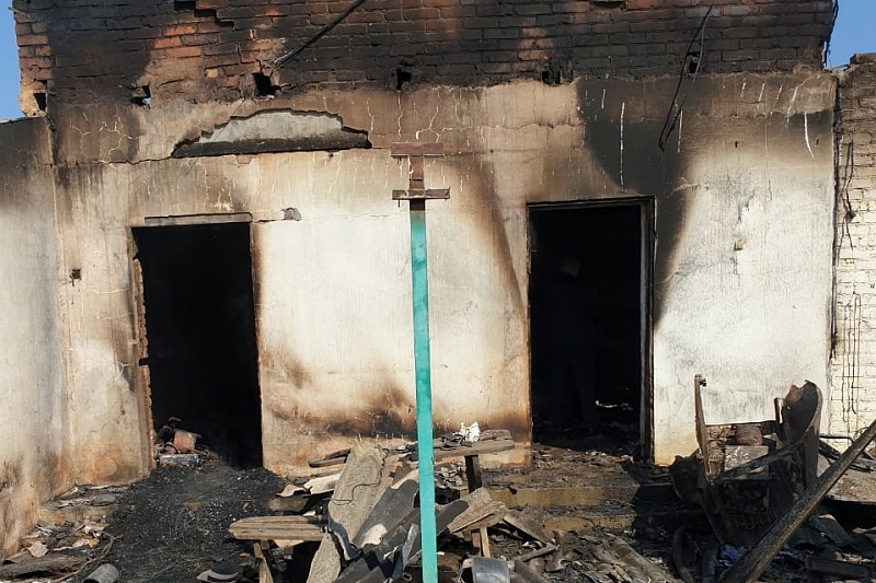 В Краснодарском крае в ночном пожаре погиб мужчина