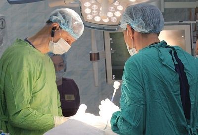 Онкологи в Краснодаре провели 6-часовую операцию для спасения пациента с запущенной стадией рака