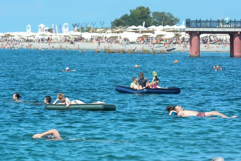 Синоптики назвали курорты Краснодарского края с самой теплой морской водой