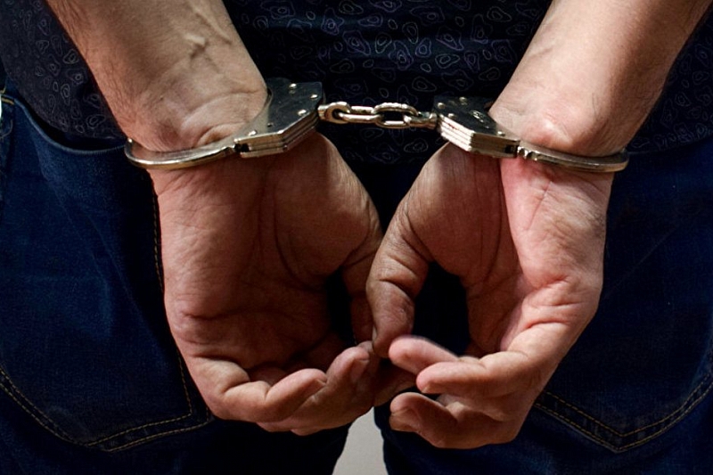 В Абинском районе задержали подозреваемого в незаконном хранении и сбыте наркотиков
