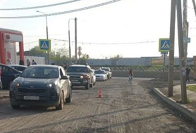 В Краснодаре на улице Гомельской до конца апреля проведут ямочный ремонт