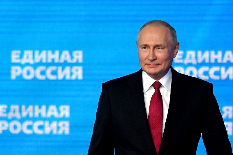 Владимир Путин поддержал предложение «Единой России» и подписал указ о единовременных выплатах военным, курсантам и правоохранителям