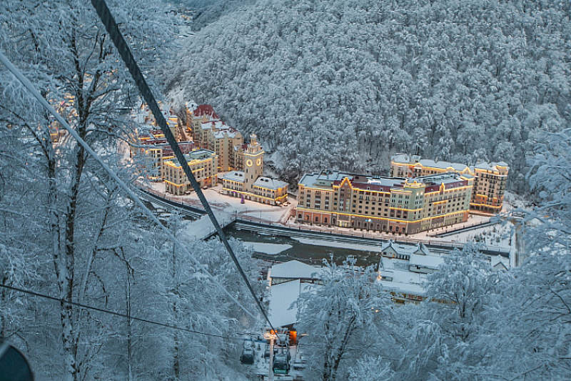 Больше 60% мест в отелях горнолыжных курортов Сочи забронированы на новогодние праздники