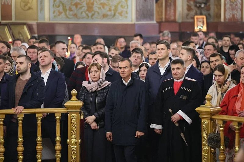 Вениамин Кондратьев: «Поздравляю всех православных верующих Кубани со Светлым Христовым Воскресением»