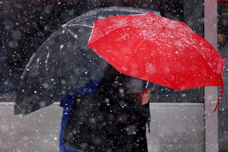 Жителей Сочи предупреждают о дождях со снегом и усилении ветра