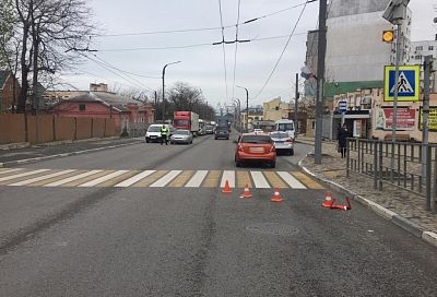 В Новороссийске водитель на иномарке сбил школьника на пешеходном переходе