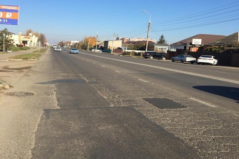 В Краснодаре провели ямочный ремонт на 22 участках дорог