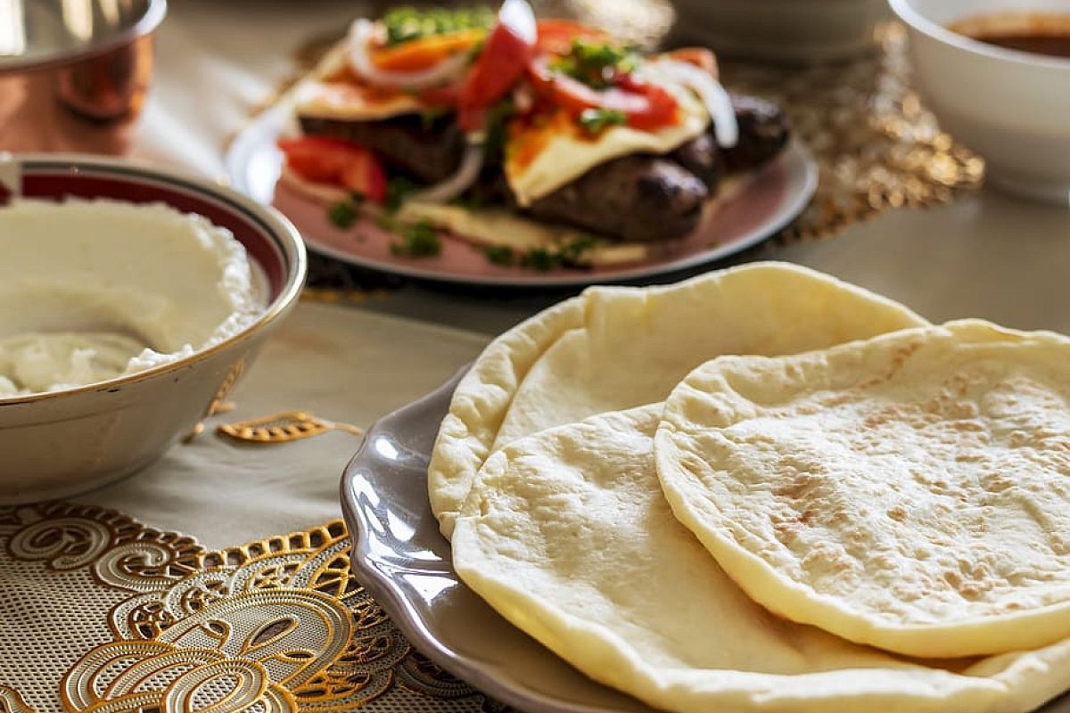 Лепешки на воде для жарки на сковороде: просто, быстро и вкусно