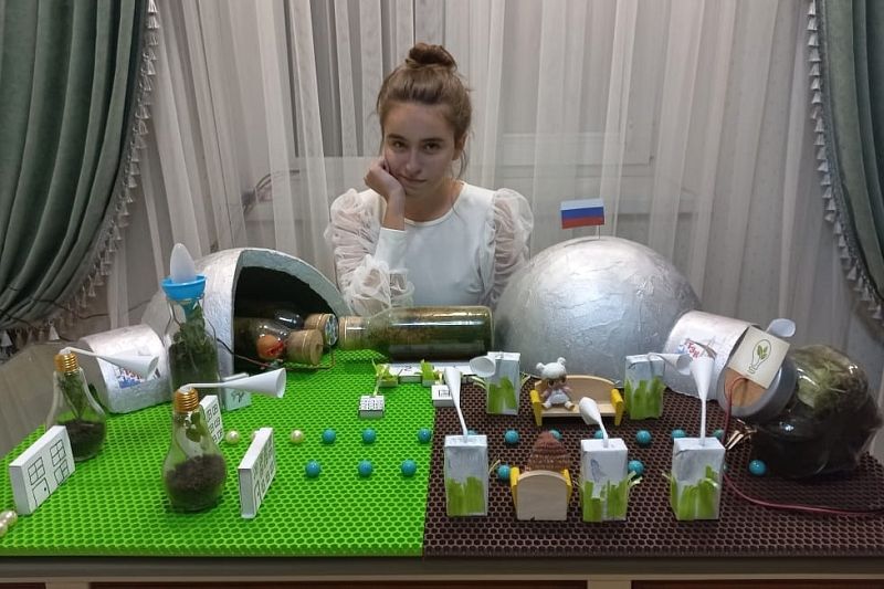 Школьница из Краснодара создала автономную лабораторию для космической оранжереи