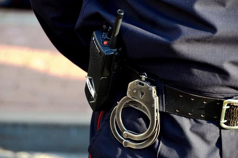 В Краснодаре задержан подросток, похитивший кошелек в ателье на проспекте Чекистов