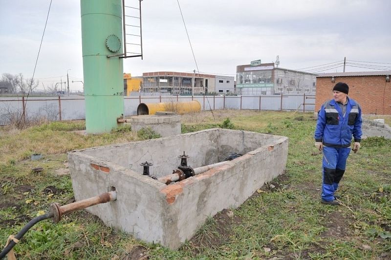 В районе Западного Обхода Краснодара продолжат промывать трубы: питьевую воду жителям дадут не ранее 18 декабря