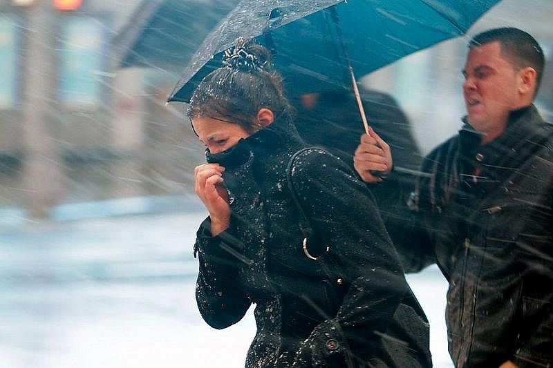 В Краснодаре ожидается сильный ветер, ливень и снег