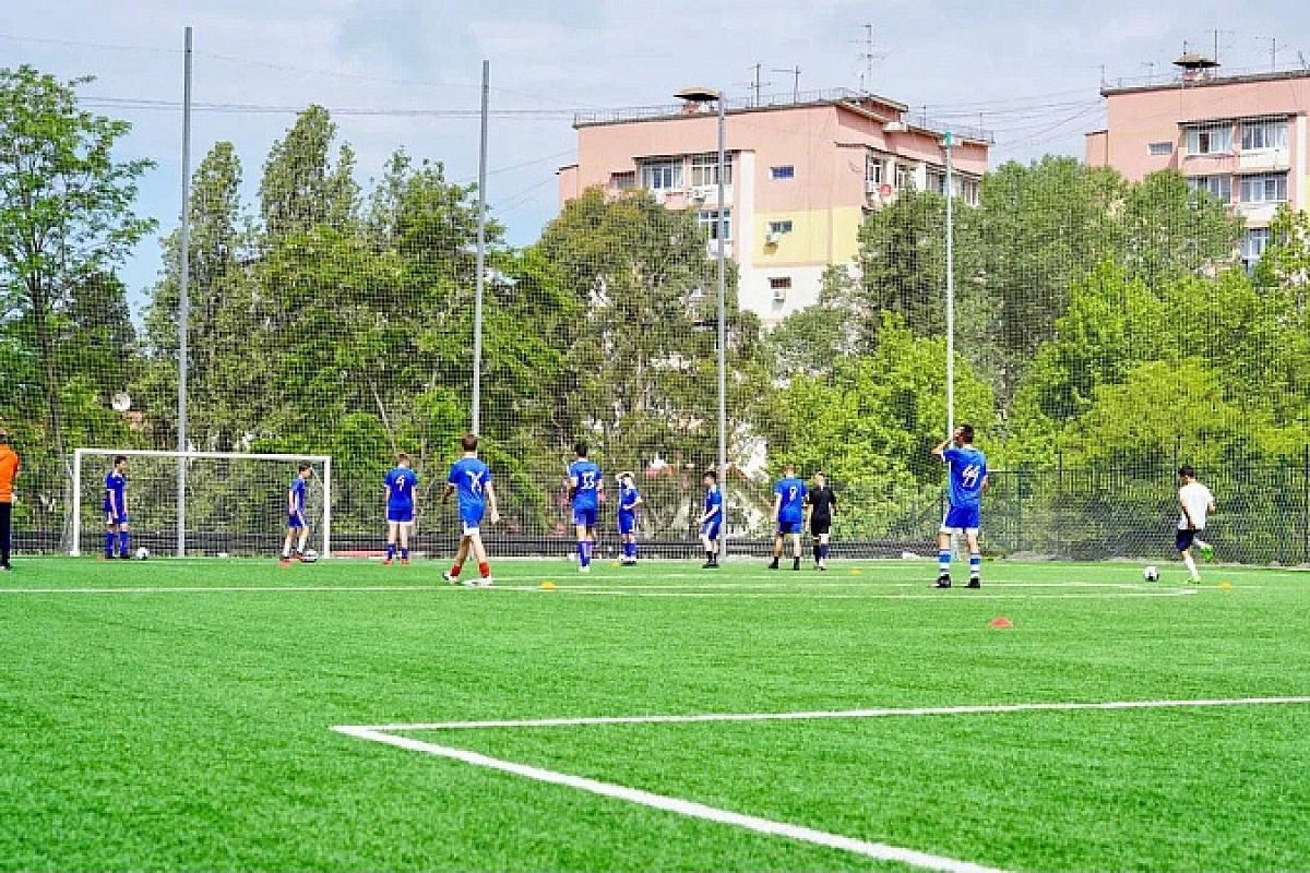 В Сочи откроют четыре новых футбольных поля