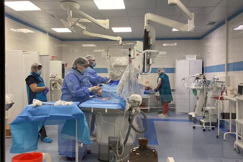 Кущевские хирурги спасли 71-летнего пациента, удалив тромб из мозговой артерии