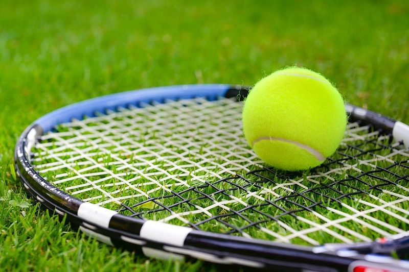 Российских теннисистов отстранили от участия в Уимблдоне
