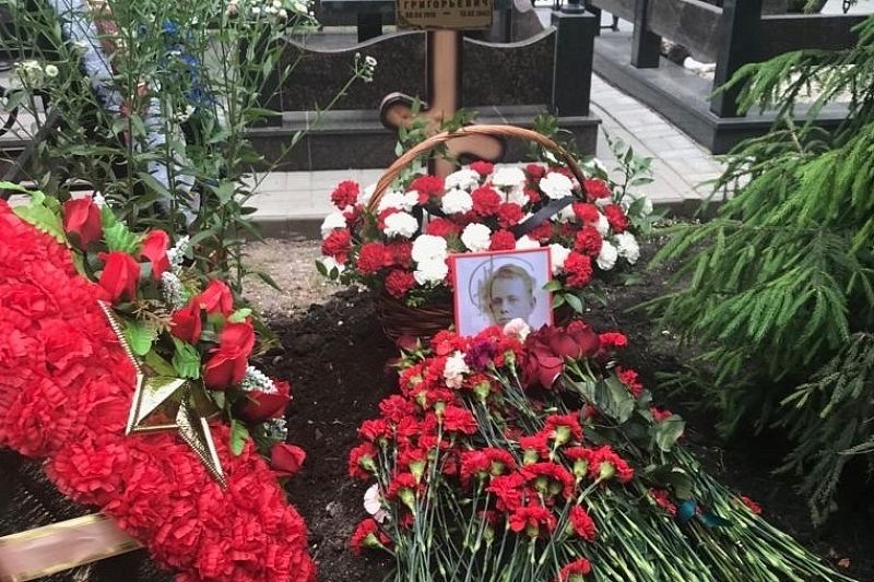 Останки погибшего на Кубани в 1943 году пилота Петра Грачева перезахоронили в Тамбове