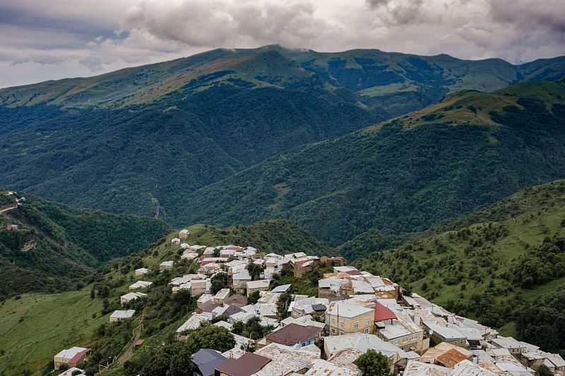 Дагестан –  одно из самых живописных мест Кавказа. «Страна гор».