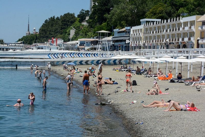 Турпоток на курорты Краснодарского края в 2020 году сократился на треть