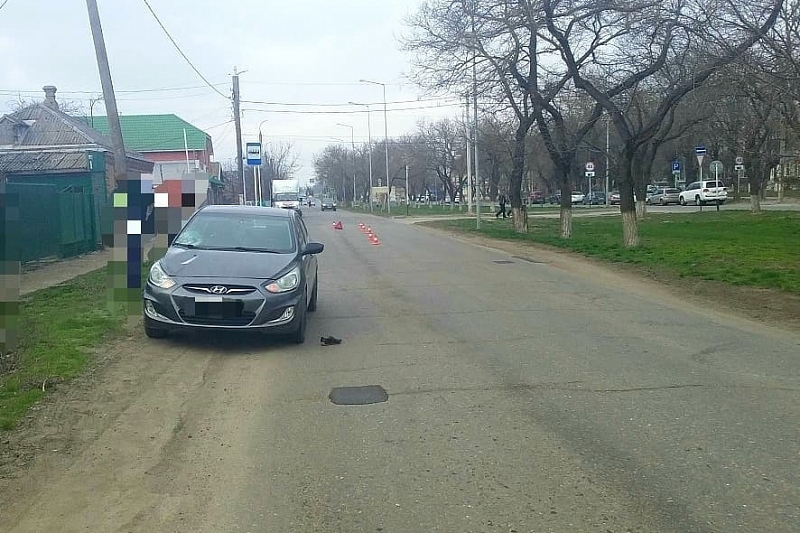 В Краснодарском крае водитель иномарки сбила пенсионерку. Пешеход в реанимации