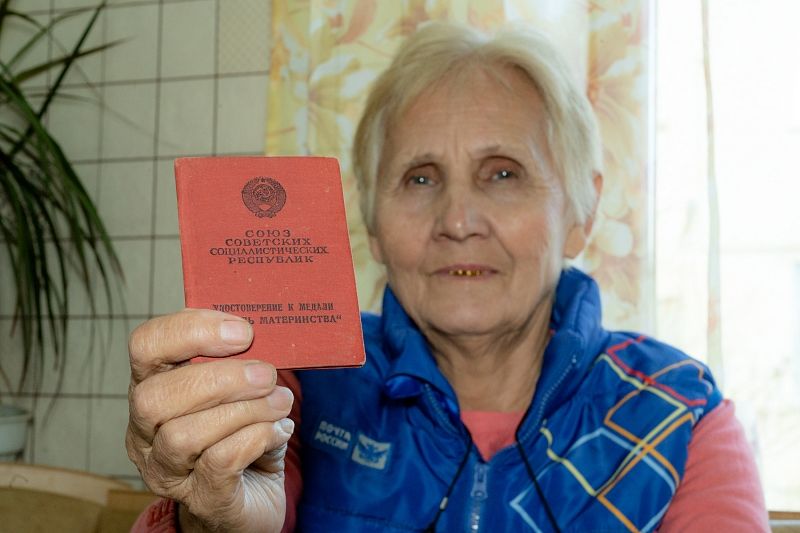 У Антонины Александровны из поселка Октябрьского Туапсинского района – пять детей и десять внуков. Она награждена Медалью материнства 2-й степени.
