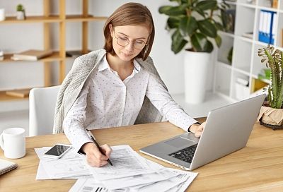 Самозанятых в госзакупках стало почти на 30% больше