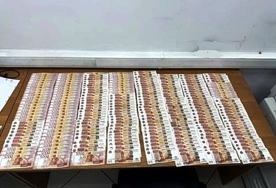 Более 1,2 млн рублей изъяли таможенники у вылетающего в Грузию пассажира в аэропорту Сочи