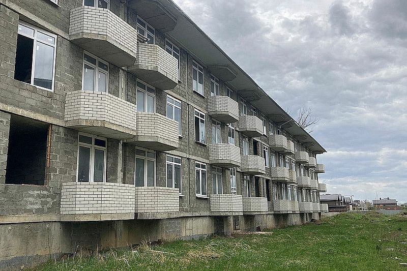 В 2022 году квартиры или деньги получили 15 тысяч обманутых российских дольщиков