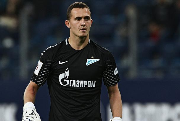 Лунев защитит ворота сборной России по футболу в матче против команды Германии