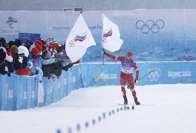 Российские лыжники выиграли эстафету на Олимпиаде