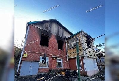 Пенсионерка погибла в огне на Кубани из-за замыкания электропроводки в доме дочери