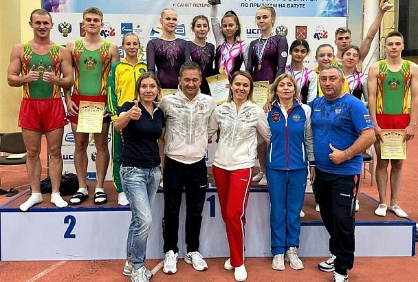Кубанские батутисты завоевали более 30 медалей на всероссийском турнире