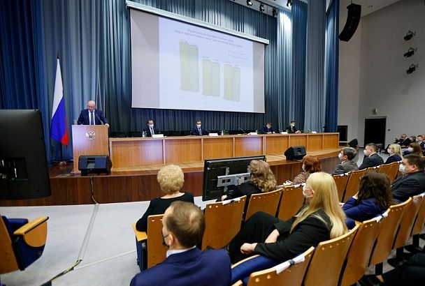 Суды Краснодарского края в 2021 году рассмотрели более 1,3 млн дел и материалов