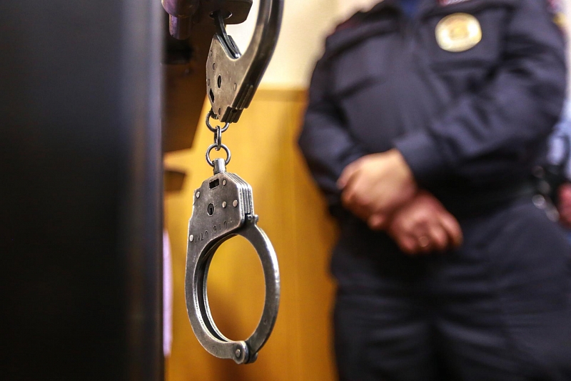 Пытавшийся скрыться от полицейских в центре Краснодара водитель «Лады Приоры» арестован на трое суток
