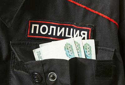 В Ростовской области на взятке попались двое полицейских